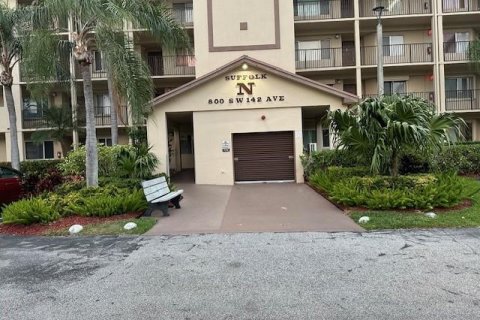 Condo in Pembroke Pines, Florida, 2 bedrooms  № 1116692 - photo 5