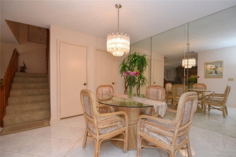 Touwnhouse à vendre à Deerfield Beach, Floride: 2 chambres, 114.83 m2 № 1225803 - photo 9