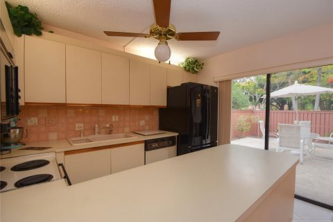 Touwnhouse à vendre à Deerfield Beach, Floride: 2 chambres, 114.83 m2 № 1225803 - photo 6