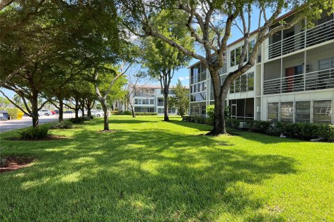 Copropriété à vendre à Boca Raton, Floride: 1 chambre, 66.43 m2 № 1225804 - photo 2