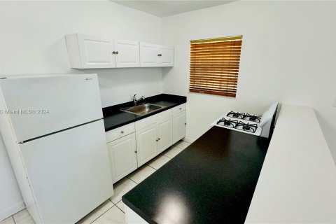 Condominio en venta en Miami Beach, Florida, 1 dormitorio, 60.01 m2 № 1347613 - foto 7