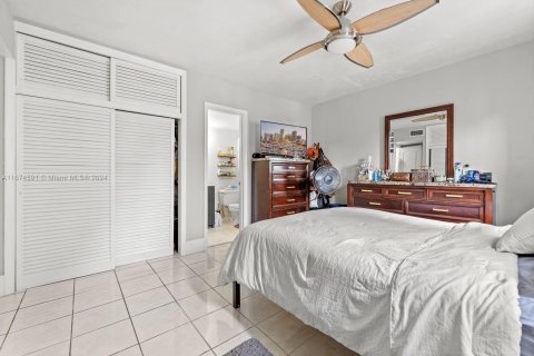 Copropriété à vendre à Miami, Floride: 2 chambres, 87.51 m2 № 1399862 - photo 12