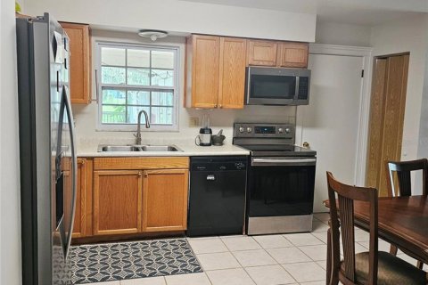 Casa en venta en Orlando, Florida, 4 dormitorios, 308.62 m2 № 1300293 - foto 17