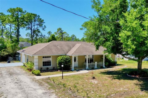 House in Sebring, Florida 3 bedrooms, 125.6 sq.m. № 1300329 - photo 4