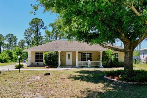 House in Sebring, Florida 3 bedrooms, 125.6 sq.m. № 1300329 - photo 2