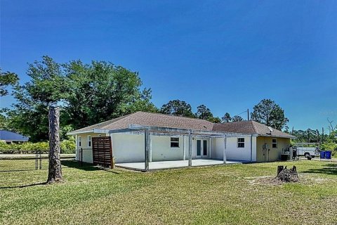 House in Sebring, Florida 3 bedrooms, 125.6 sq.m. № 1300329 - photo 8