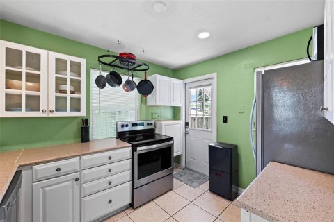 Casa en venta en Saint Petersburg, Florida, 2 dormitorios, 55.74 m2 № 1342986 - foto 29