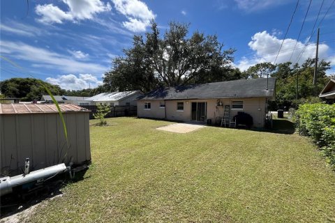 House in Winter Haven, Florida 3 bedrooms, 105.91 sq.m. № 1343605 - photo 22