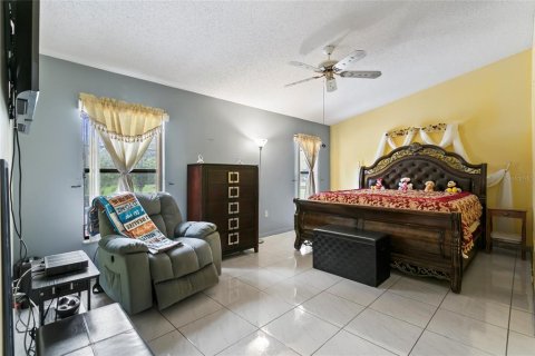 Villa ou maison à vendre à Poinciana, Floride: 3 chambres, 132.11 m2 № 1343366 - photo 13