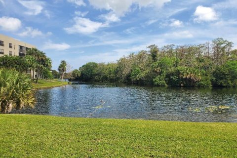 Condo in Coconut Creek, Florida, 1 bedroom  № 1223598 - photo 5