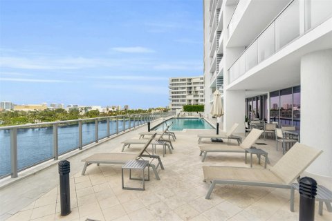 Condominio en venta en Fort Lauderdale, Florida, 2 dormitorios, 148.46 m2 № 1104575 - foto 24