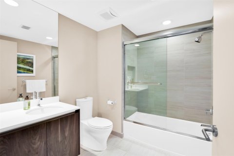 Condo in Fort Lauderdale, Florida, 2 bedrooms  № 1104575 - photo 19