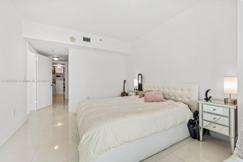 Condominio en venta en Miami, Florida, 3 dormitorios, 128.67 m2 № 1404107 - foto 13