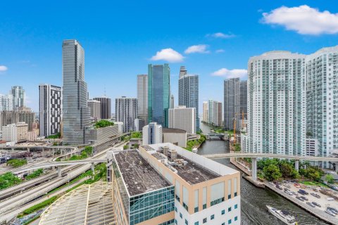 Condo in Miami, Florida, 3 bedrooms  № 1404107 - photo 22