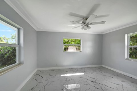 Casa en venta en Lake Worth, Florida, 4 dormitorios, 184.88 m2 № 1136183 - foto 27