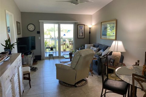 Condo in Punta Gorda, Florida, 2 bedrooms  № 1258715 - photo 7