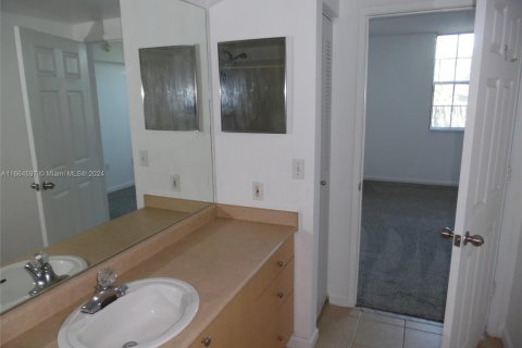 Copropriété à vendre à Hollywood, Floride: 1 chambre, 68.38 m2 № 1375705 - photo 14