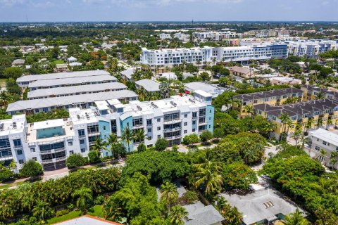 Condominio en venta en Delray Beach, Florida, 1 dormitorio, 88.54 m2 № 1159692 - foto 10