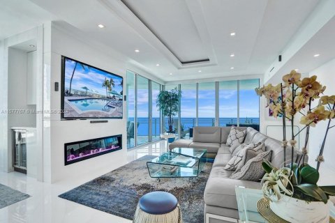 Copropriété à vendre à Hollywood, Floride: 3 chambres, 257.99 m2 № 1147385 - photo 6