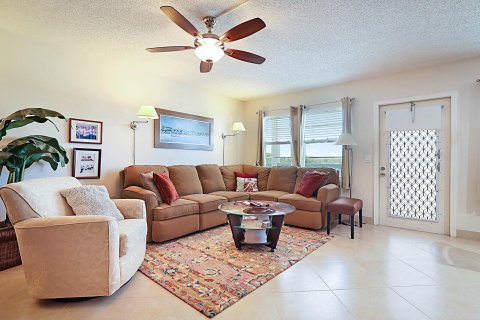 Copropriété à vendre à Deerfield Beach, Floride: 2 chambres, 92.9 m2 № 1127883 - photo 19