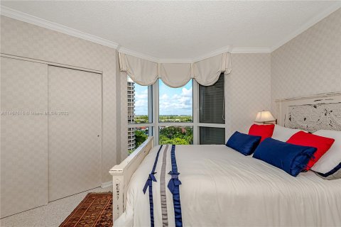 Copropriété à vendre à Aventura, Floride: 3 chambres, 173.73 m2 № 732665 - photo 18