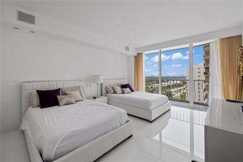 Copropriété à louer à Bal Harbour, Floride: 5 chambres, 306.58 m2 № 1292561 - photo 27