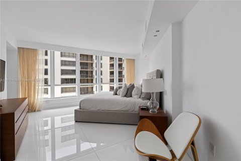 Copropriété à louer à Bal Harbour, Floride: 5 chambres, 306.58 m2 № 1292561 - photo 20