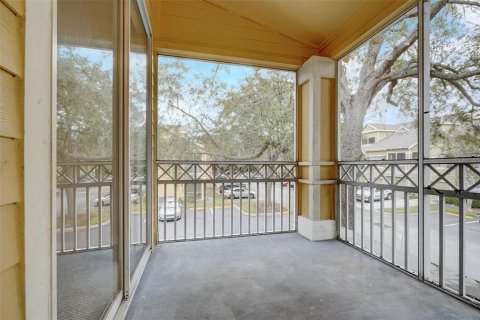 Condo in Orlando, Florida, 2 bedrooms  № 1322439 - photo 29