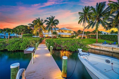 Villa ou maison à vendre à Stuart, Floride: 6 chambres, 480.86 m2 № 1160576 - photo 17