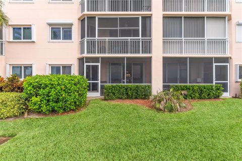 Condominio en venta en Hutchinson Island South, Florida, 2 dormitorios, 114.27 m2 № 914410 - foto 19