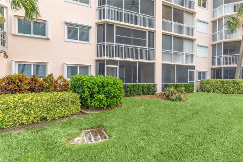 Condominio en venta en Hutchinson Island South, Florida, 2 dormitorios, 114.27 m2 № 914410 - foto 20