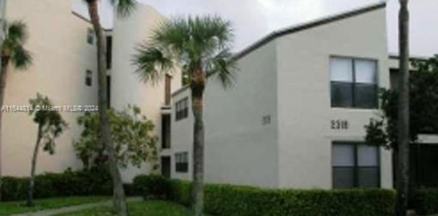 Condo in Pompano Beach, Florida, 2 bedrooms  № 1327811