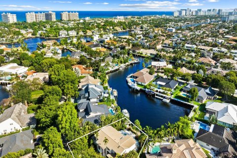 House in Fort Lauderdale, Florida 5 bedrooms, 477.89 sq.m. № 1120280 - photo 2