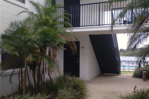 Condominio en venta en Winter Haven, Florida, 2 dormitorios, 106.65 m2 № 1391378 - foto 1