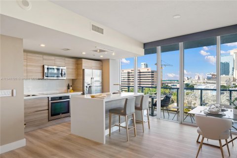 Copropriété à louer à Miami, Floride: 2 chambres, 143.07 m2 № 908588 - photo 5