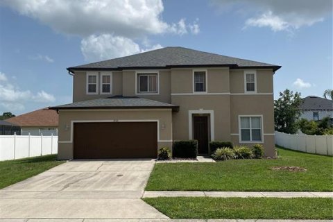 House in Kissimmee, Florida 5 bedrooms, 253.72 sq.m. № 1288536 - photo 4