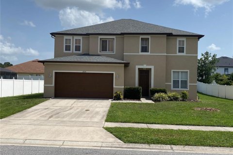 House in Kissimmee, Florida 5 bedrooms, 253.72 sq.m. № 1288536 - photo 1