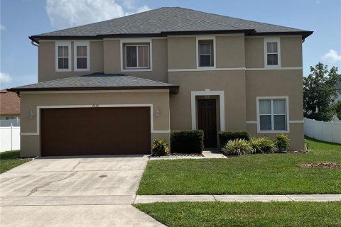 House in Kissimmee, Florida 5 bedrooms, 253.72 sq.m. № 1288536 - photo 9