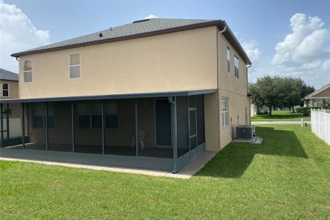 Casa en venta en Kissimmee, Florida, 5 dormitorios, 253.72 m2 № 1288536 - foto 16