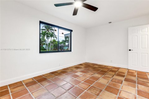 Casa en venta en Plantation, Florida, 3 dormitorios, 162.67 m2 № 912758 - foto 25
