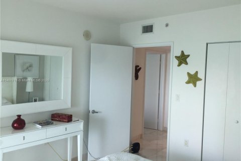 Condo in Sunny Isles Beach, Florida, 3 bedrooms  № 824923 - photo 26