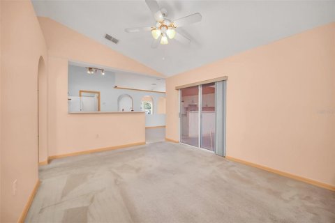 Villa ou maison à vendre à Kissimmee, Floride: 3 chambres, 133.78 m2 № 1286694 - photo 15