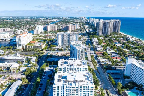 Condo in Fort Lauderdale, Florida, 2 bedrooms  № 1104543 - photo 2