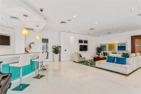 Copropriété à vendre à Fort Lauderdale, Floride: 2 chambres, 151.43 m2 № 1104543 - photo 16