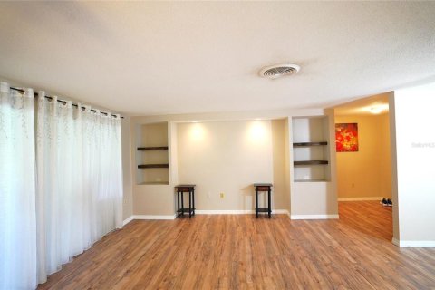 Casa en venta en Port Charlotte, Florida, 3 dormitorios, 150.04 m2 № 646577 - foto 18