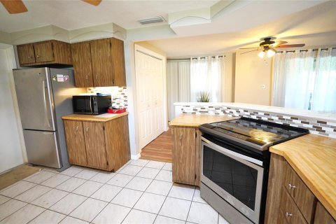 Casa en venta en Port Charlotte, Florida, 3 dormitorios, 150.04 m2 № 646577 - foto 13