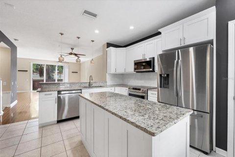 Adosado en venta en Tampa, Florida, 3 dormitorios, 171.31 m2 № 1393111 - foto 5