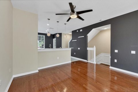 Touwnhouse à vendre à Tampa, Floride: 3 chambres, 171.31 m2 № 1393111 - photo 7