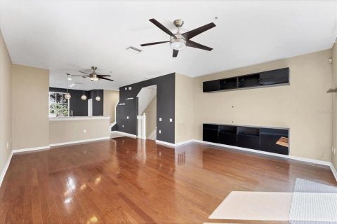 Townhouse in Tampa, Florida 3 bedrooms, 171.31 sq.m. № 1393111 - photo 9