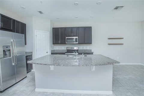 Touwnhouse à vendre à Orlando, Floride: 3 chambres, 126.25 m2 № 1393035 - photo 6